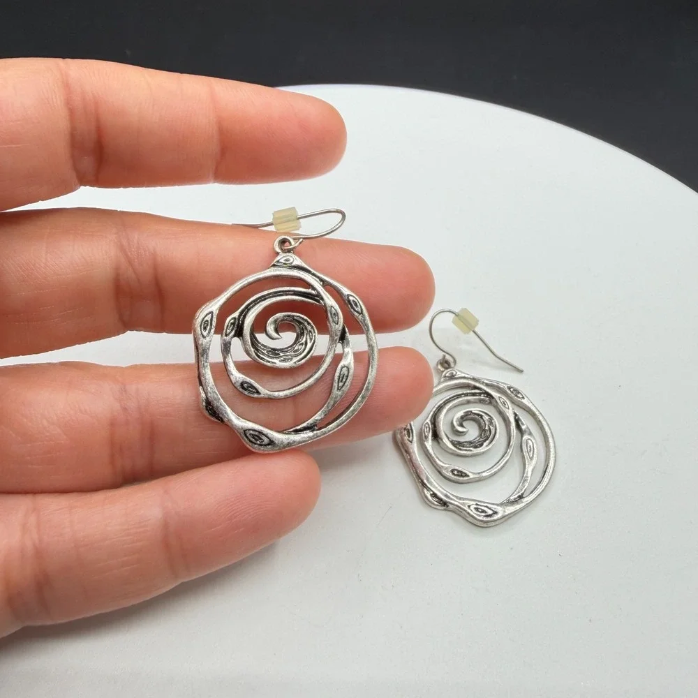 Silver Tone Spiral Coil Drop Earrings Abstract Eye Swirl Dangle Boho PiercedSilv